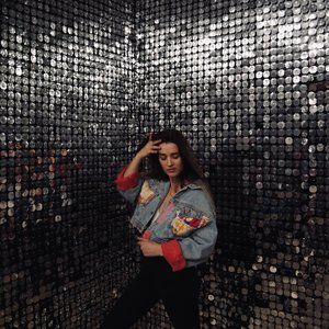 Meet your Posher, Theresa